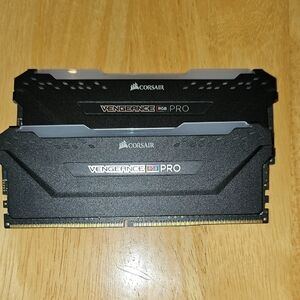 Corsair Vengeance RGB Pro DDR4 RAM 16GB (8GB Each)